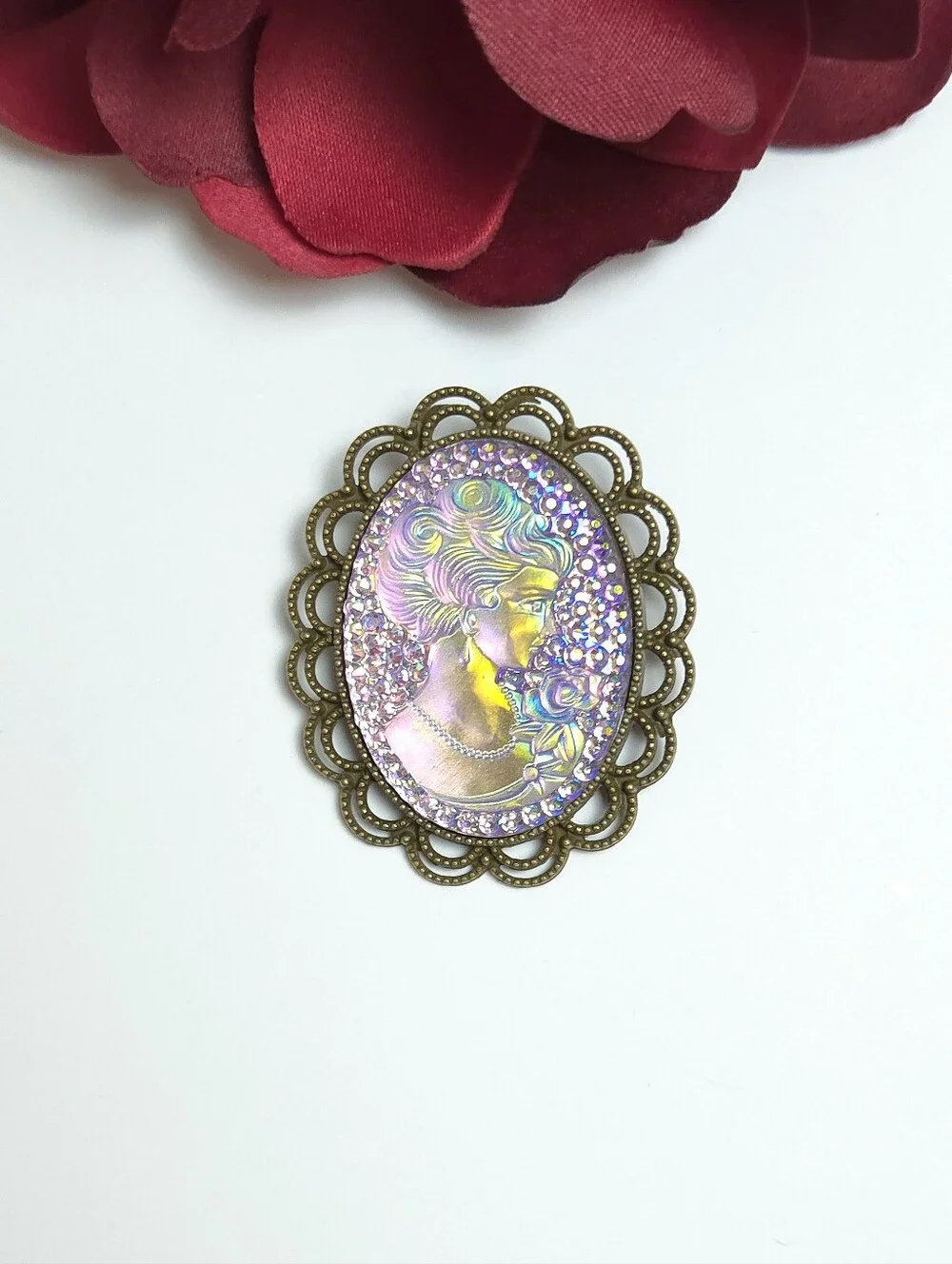 Vintage Style Iridescent Blue Pink & Gold Cameo Brooch